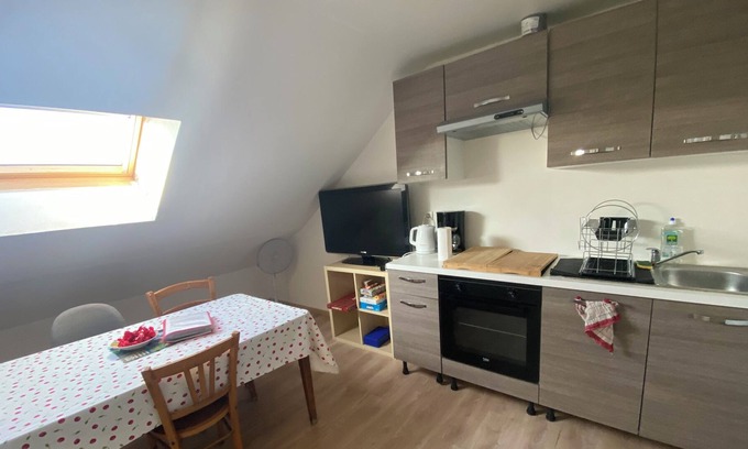 Chivres Apartamento | Etage Indépendant à la Ferme