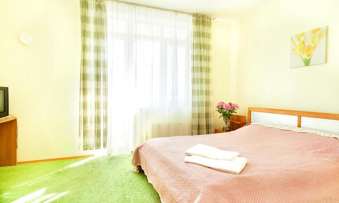 Yekaterinburg Apartamento | EtazhiDaily at Malysheva