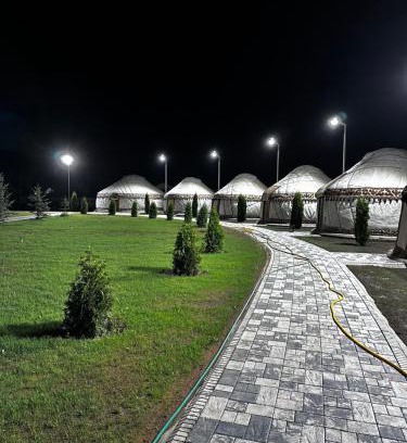 Karakol Apartamento | Ethnochill Karakol yurt camping