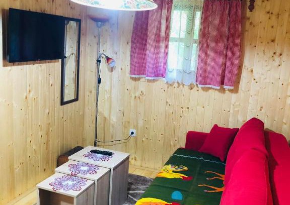Gornji Milanovac Apartamento | Etno domacinstvo Stankovic apartman br 2