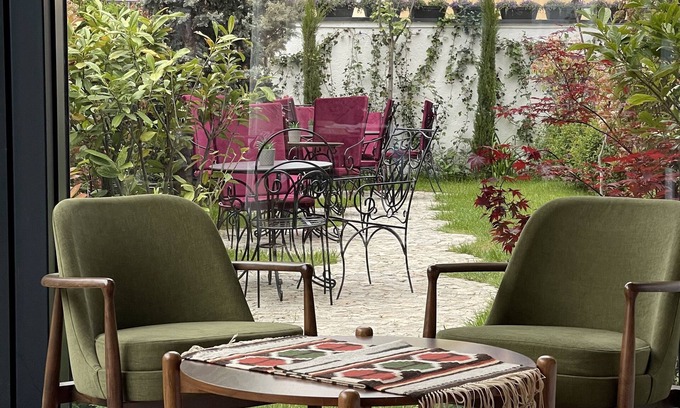 Pristina Hotel | Etnomania Boutique Hotel