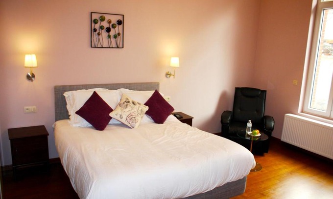 Wijk van de Squares Cama Y Desayuno | EU B&B