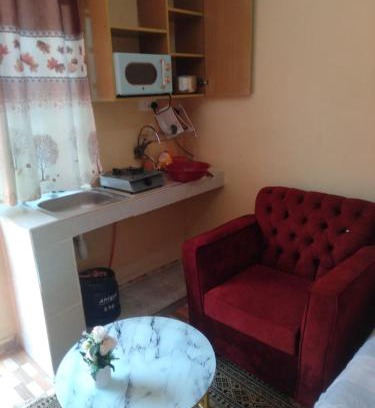 Gilgil Cama Y Desayuno | Eugene homes