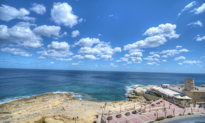 Tower Road Hotel | Europa Hotel