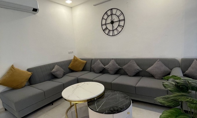 Sanganer Apartamento | European Boutique Styled Airbnb with Modern Amenities