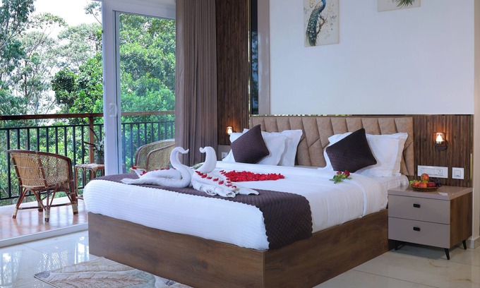 Kunchithanny Complejo | EVAARA RESORT