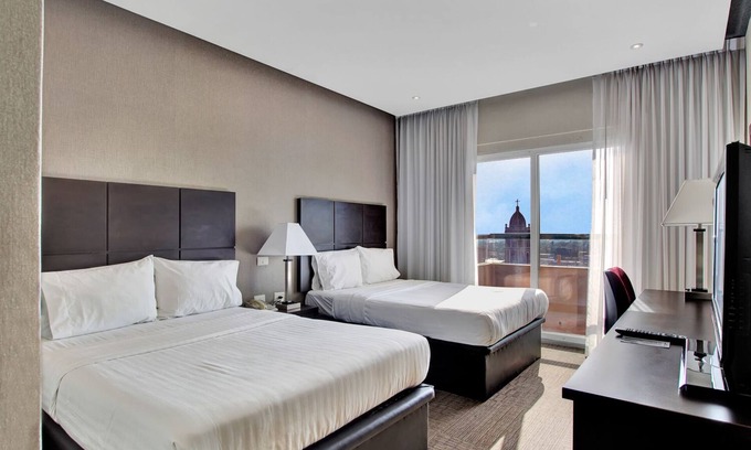 Zona Centro Hotel | Everest Hotel