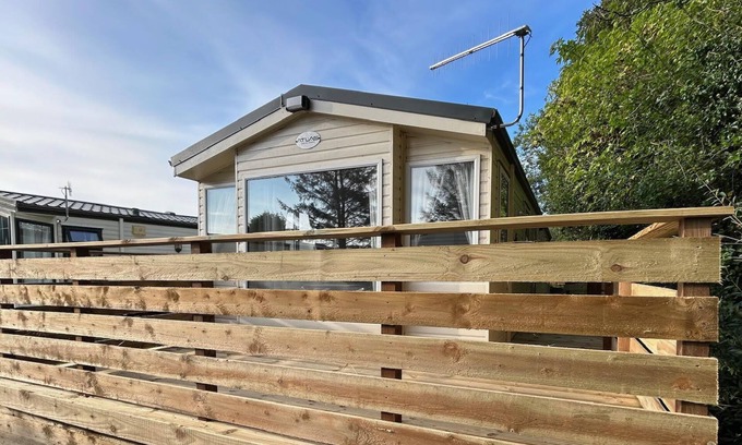 Newton Stewart Chalet De Esquí | Everglade Superior Chalet