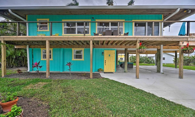 Everglades City Casa | Everglades Getaway w/ Deck & Water Views!