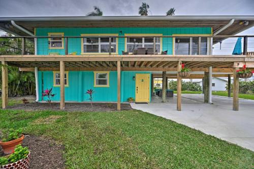 Everglades City Casa | Everglades Getaway with Deck and Water Views!