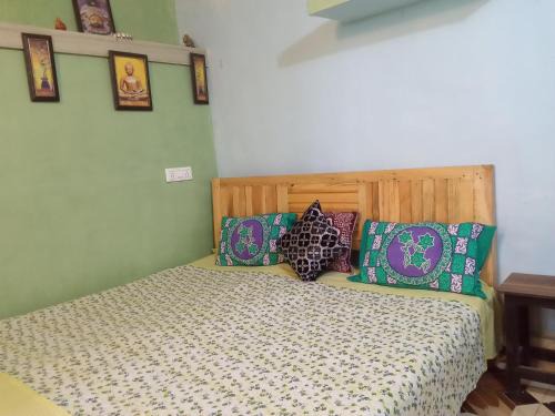 Almora Apartamento | EVERGREEN HOME STAY