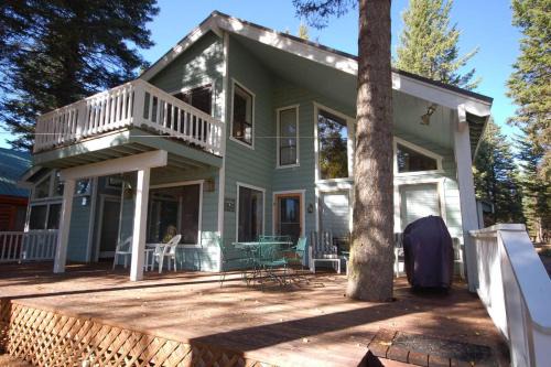 McCall Casa | Evergreen House by Casago McCall - Donerightmanagement