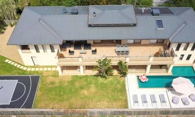 Portsea Casa | Everything Portsea, location, views, pool, entertaining, fun! (sleeps 14)