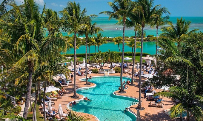 Marathon Hotel | Everything you Need for Comfort: Pool Access and Full kitchen in your Suite!