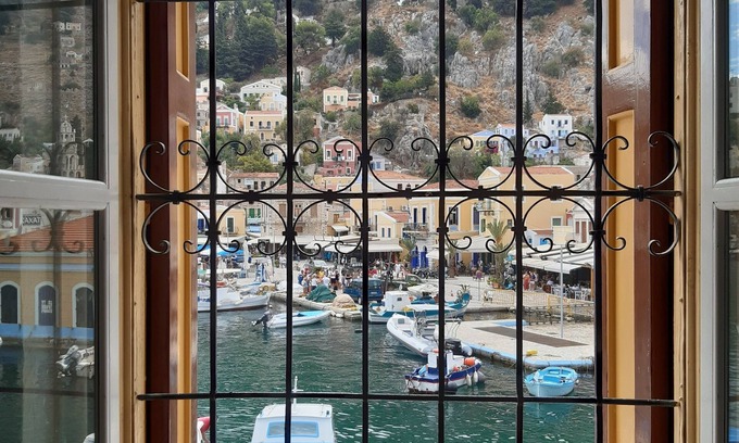 Symi Apartamento | Exactly where Symi's heart beats