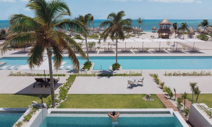 Punta Sam Complejo | Excellence Coral Playa Mujeres - Adults Only All Inclusive