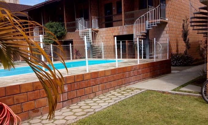 Ipiranga Chalet De Esquí | EXCELLENT CHALET IN MARTIM DE SÁ WITH POOL