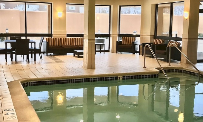 West Dundee Casa | Excellent Choice! 3 Pet-Friendly Units, FREE Parking, Indoor Swimming Pool!