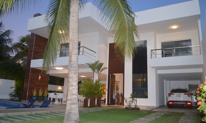 Jenipabu Casa | Excelente casa - 05 suites con aire acondicionado, piscina y barbacoa