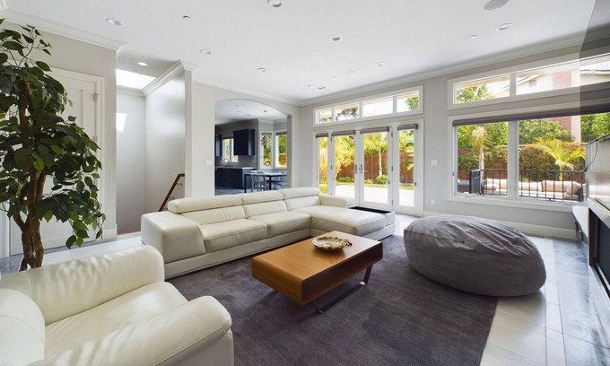 Saratoga Casa | Excellent Saratoga 4BR w/ Backyard, nr Shops & Top Schools, by Blueground
