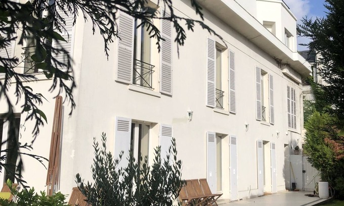 Ville-d'Avray Apartamento | Hermoso apartamento de aire, vista panorámica de París, 130 m2, entre París y Versalles