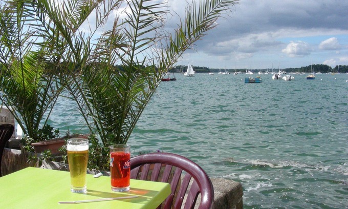 Ile-Tudy Casa | EXCEPTIONAL! 30 METERS FROM THE BEACH! IMMEDIATE ACCESS, SEA VIEW bedroom
