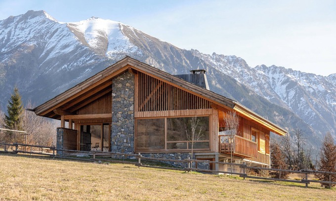 Jausiers Chalet De Esquí | Exceptional architect-designed chalet near Barcelonnette, ideal for families!
