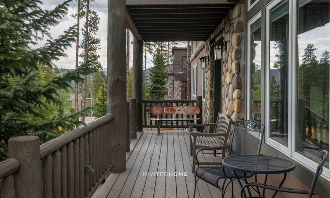 Boulder Ridge Casa | Un refugio de esquí de lujo con todas las comodidades del hogar: Ski Hill Sanctuary