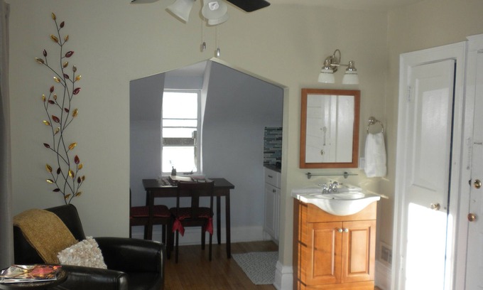 City Park West Apartamento | ¡Excepcional! ¡Debes ver! Sunny Studio Top Location, Balcón privado
