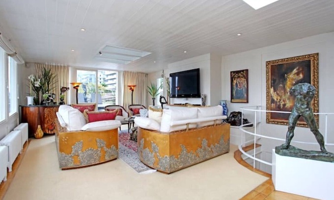 Thamesfield Alquiler De Eote | Exceptional residential barge 2-3 bedroom suites