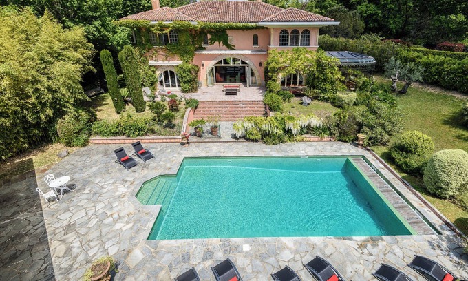 Saint-Jean-de-Luz Villa | Exceptional villa between sea and mountains in a private estate in Saint Jean de Luz