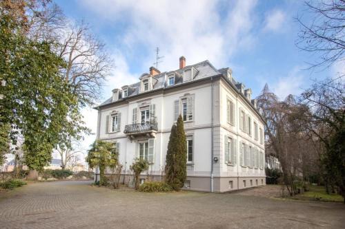 Mulhouse Apartamento | Exceptionnels Studio, Maison de Maître, Parking Gratuit sur Place, MULHOUSE CENTRE