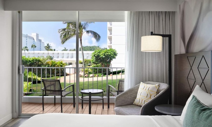 Lihue Hotel | Exciting Water Adventures! Beachfront Resort! W/ Pool Access & Airport Shuttle!