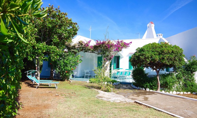 Villanova Casa | Excl. light-flooded vacation home**** 250 m from the sea, 2-6 p.,medit. Lifestyle