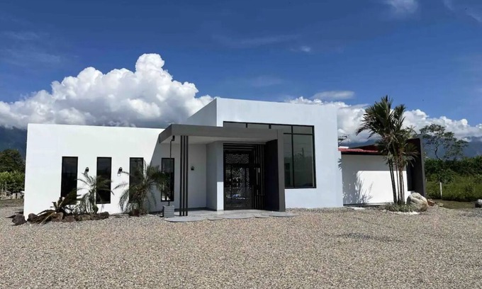 Restrepo Cabaña | EXCLUSIVA CASA DE CAMPO EN LOS LLANOS ORIENTALES
