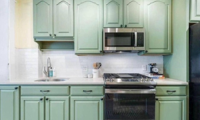 Northeast Cama Y Desayuno | Exclusive 3-Bedroom - Modern Comfort Home in D.C.’s Eckington