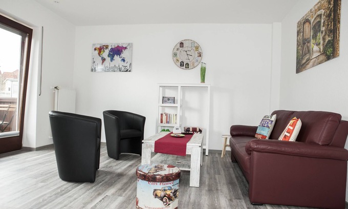 Einbeck Apartamento | Exclusivo apartamento con balcón, centro de Einbeck!