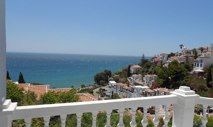Urbanización Ladera del Mar Apartamento | Exclusivo apartamento con vistas al mar en Nerja / Ladera del Mar