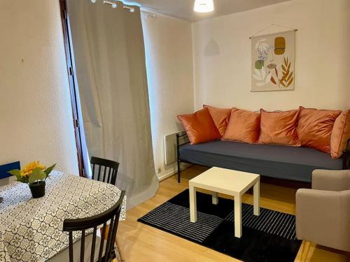 Nord - Gare Apartamento | Exclusive building for groups