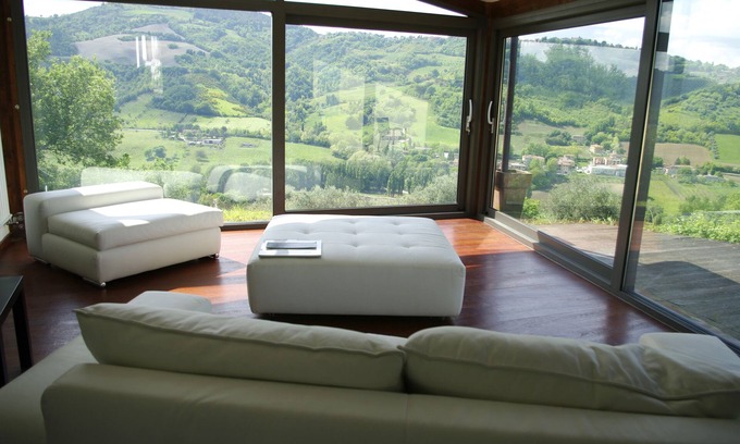 Colbordolo Casa | Casa de campo exclusiva en las colinas de Urbino. Ideal para 10 personas. Visión general.