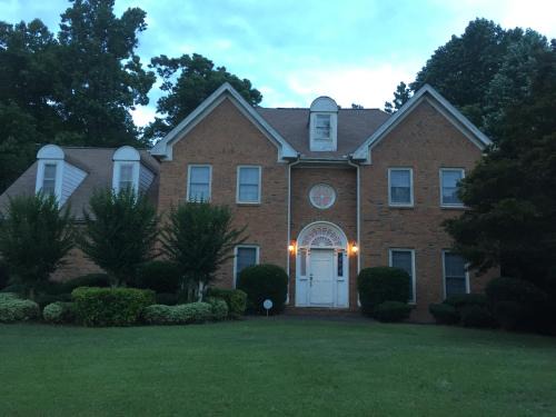 Snellville Casa | Exclusive Home in Moorings IV