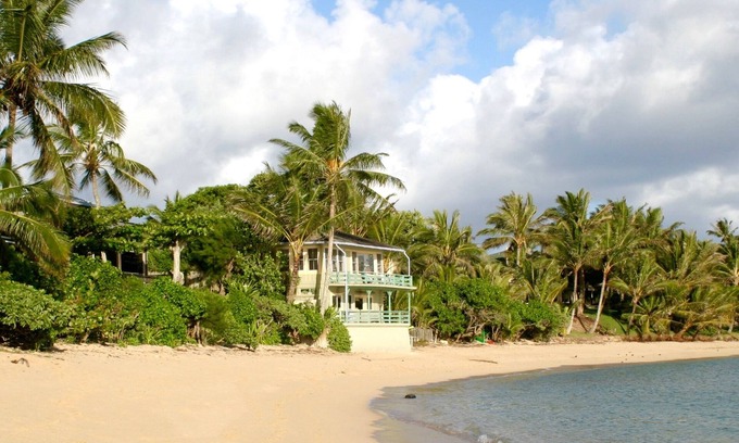 Kawela Bay Casa | ¡La joya de la corona de la bahía de Kawela! Solo quedan 30 noches. Sin excepciones.