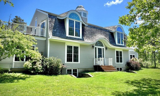 Edgartown Casa | Serenidad en el exclusivo enclave Oyster Pond con acceso al estanque y a la playa