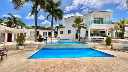 La Mulata I Casa | Exclusive Paradise Palms Villa