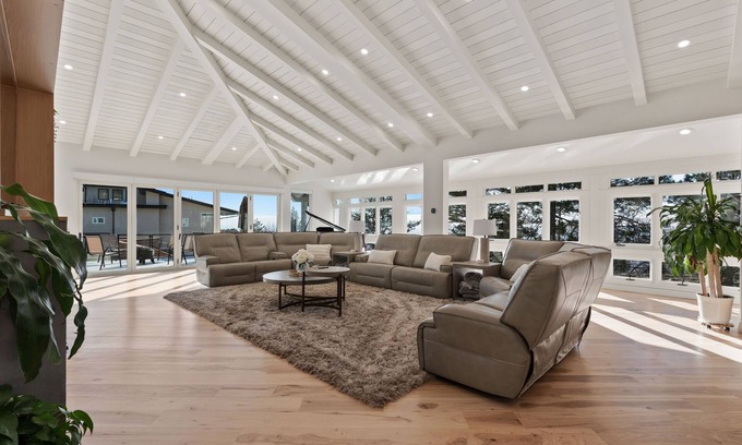 Olympus Cove Villa | Top Olympus Luxury Estate Spa+Pool+Pickleball+more by RedAwning