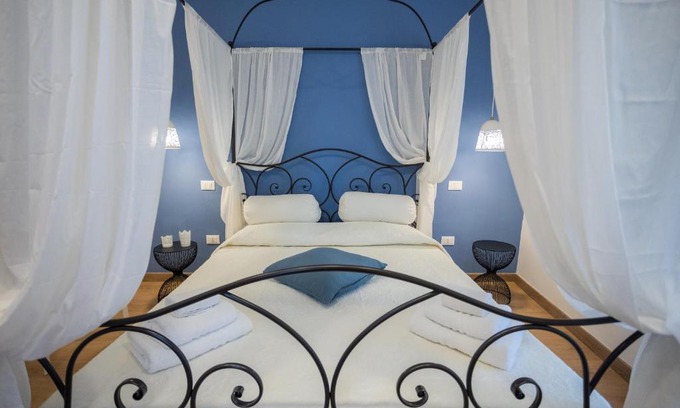 Scalea Cama Y Desayuno | EXCLUSIVE ROOMS Al Vicoletto