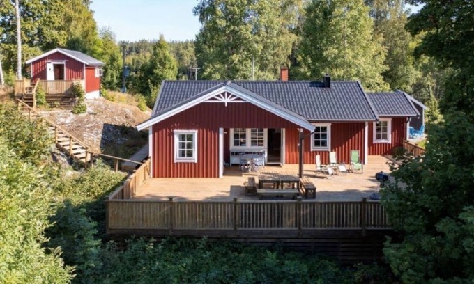 Odskolt Casa | Exclusive family accommodation in a fantastic and quiet location. Pets allowed!