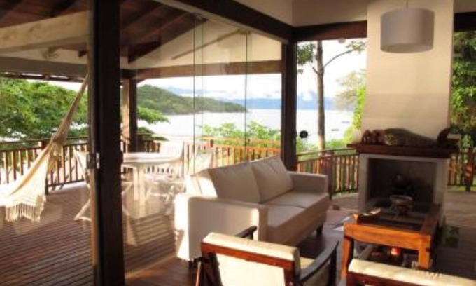 Paraty Casa | Exclusive Sea front Villa - by boat from Paraty