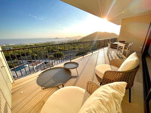Cabo San Lucas Apartamento | Exclusive Solaria Arch View Penthouse with Jacuzzi