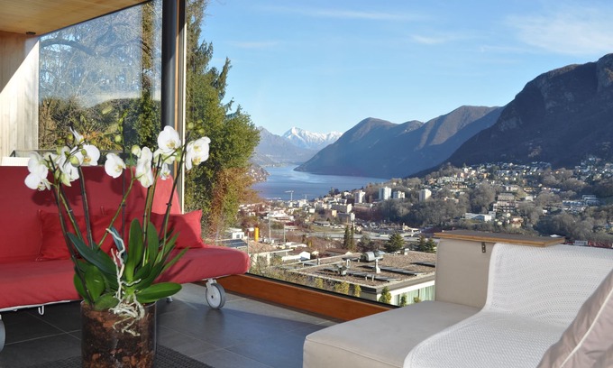 Montagnola Apartamento | Exclusivo, vida soleada con vista al lago, apartamento nuevo edificio acceso privado